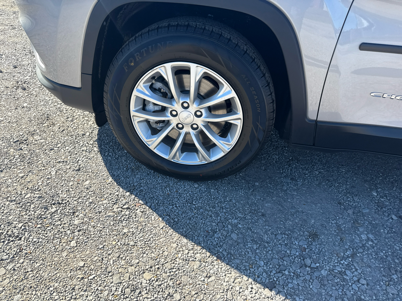 Jeep Cherokee Latitude FWD 2019