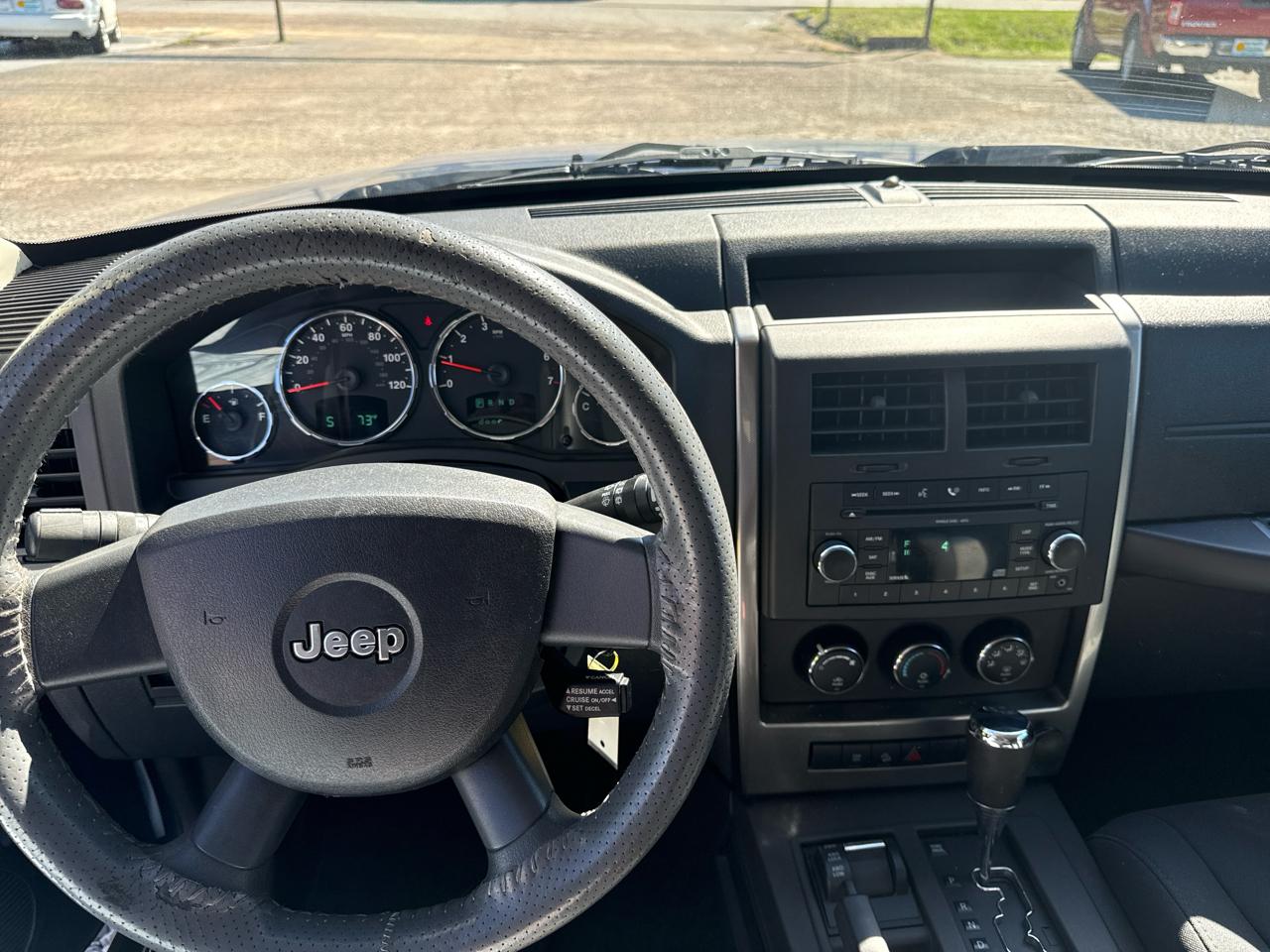 Jeep Liberty Sport 4WD 2009