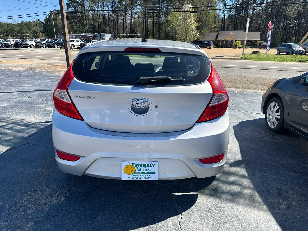 Hyundai Accent GS 5-Door 2012