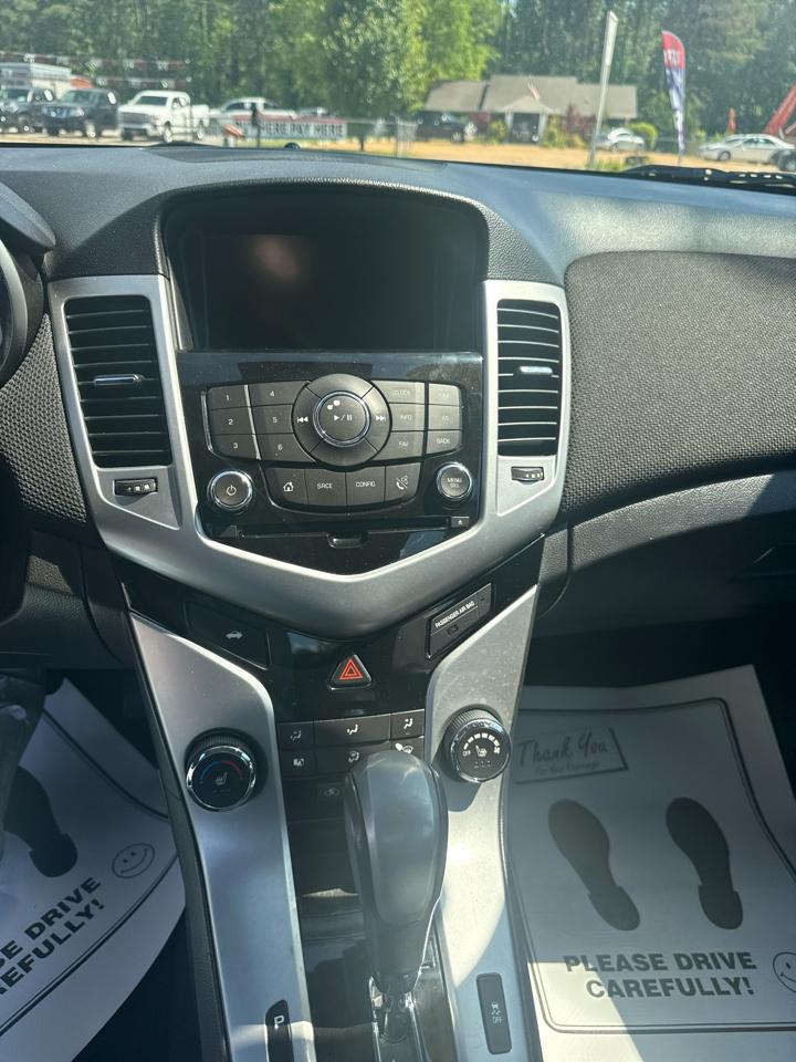 Chevrolet Cruze 2LT Auto 2015