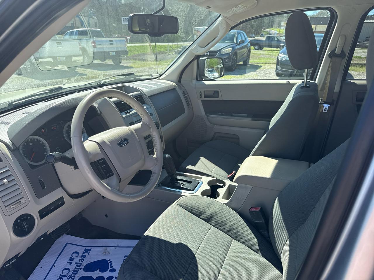 Ford Escape XLT 4WD V6 2009