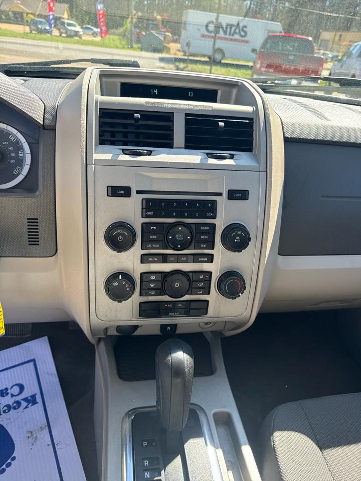 Ford Escape XLT 4WD V6 2009
