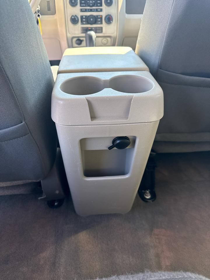 Ford Escape XLT 4WD V6 2009