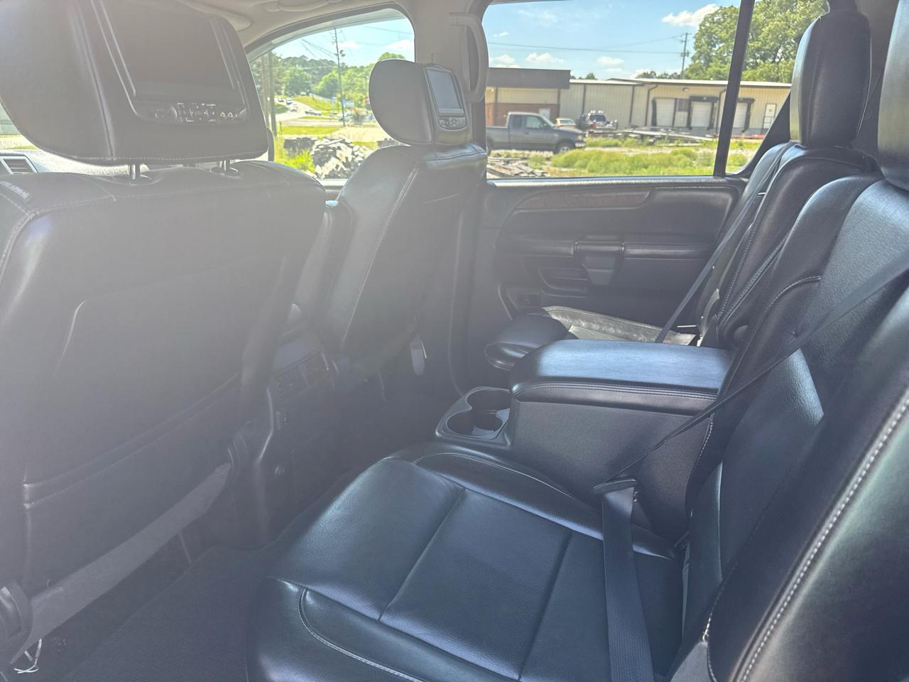 Nissan Armada Platinum 2WD 2013