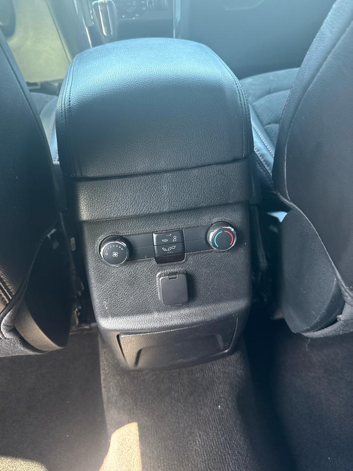 Ford Explorer XLT FWD 2018