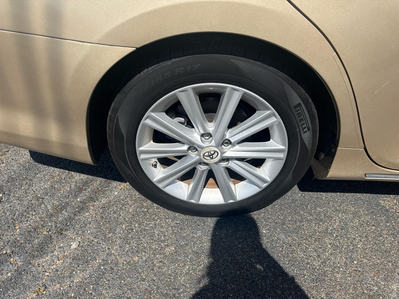 Toyota Camry SE 2012