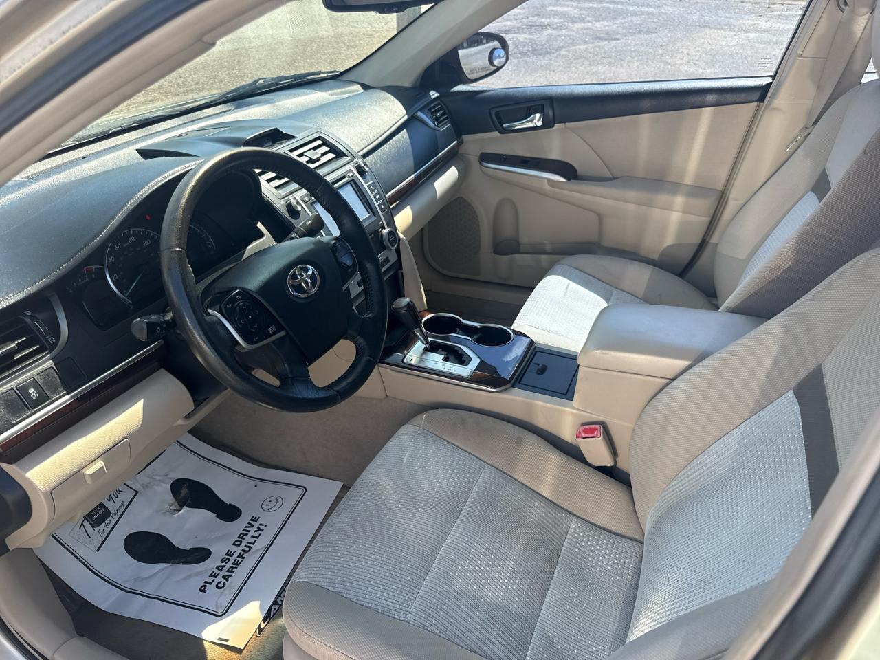 Toyota Camry SE 2012