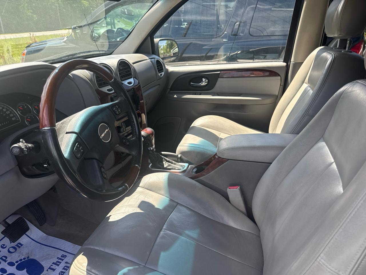 GMC Envoy XL Denali 2WD 2007