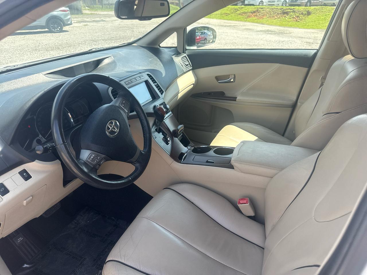 Toyota Venza FWD I4 2011