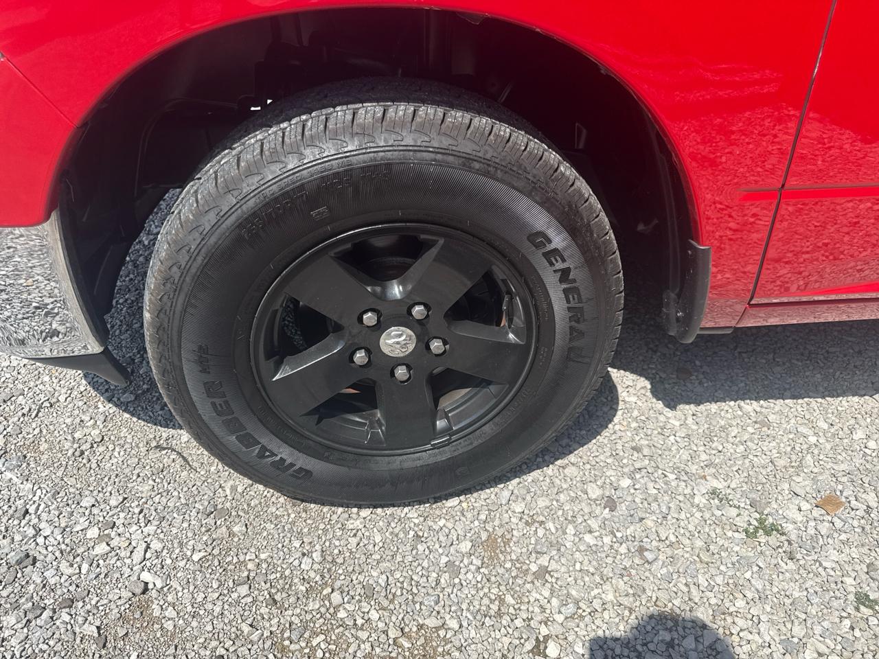 Dodge 1500 SLT Quad Cab 2WD 2012