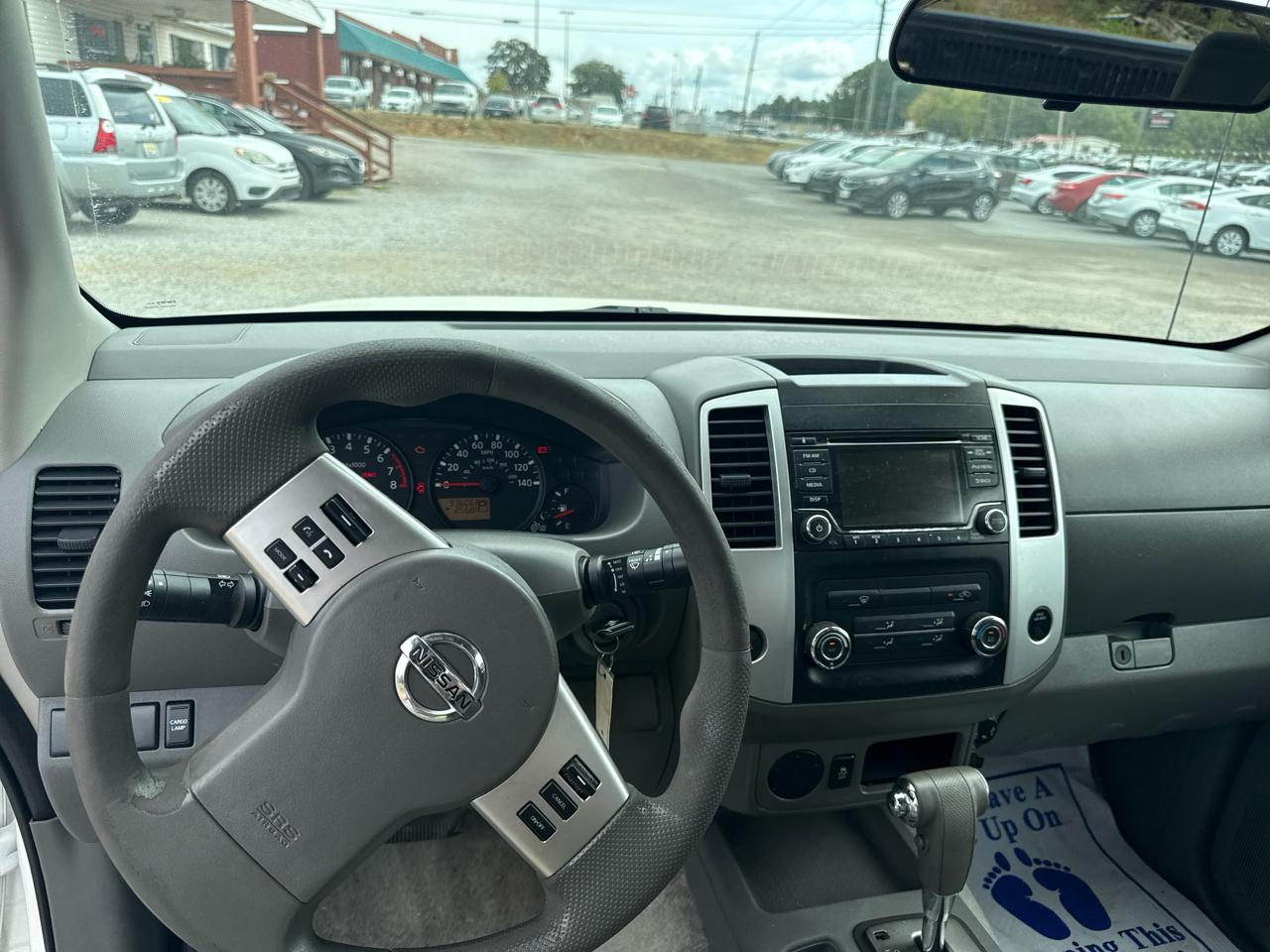 Nissan Frontier S King Cab I4 5AT 2WD 2018
