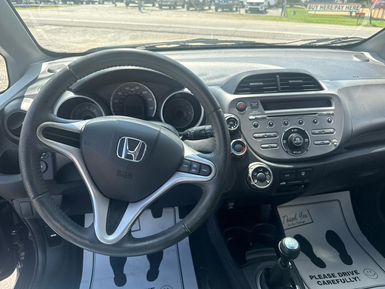 Honda Fit Sport 5-Speed MT 2009