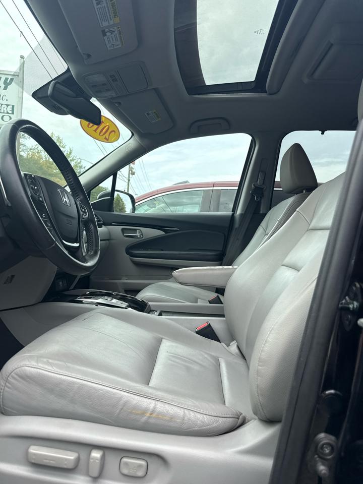 Honda Pilot Touring 2WD 2016