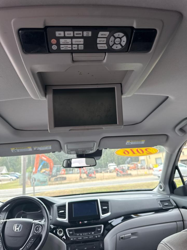 Honda Pilot Touring 2WD 2016