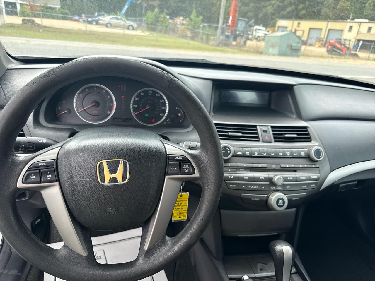 Honda Accord LX sedan AT 2011
