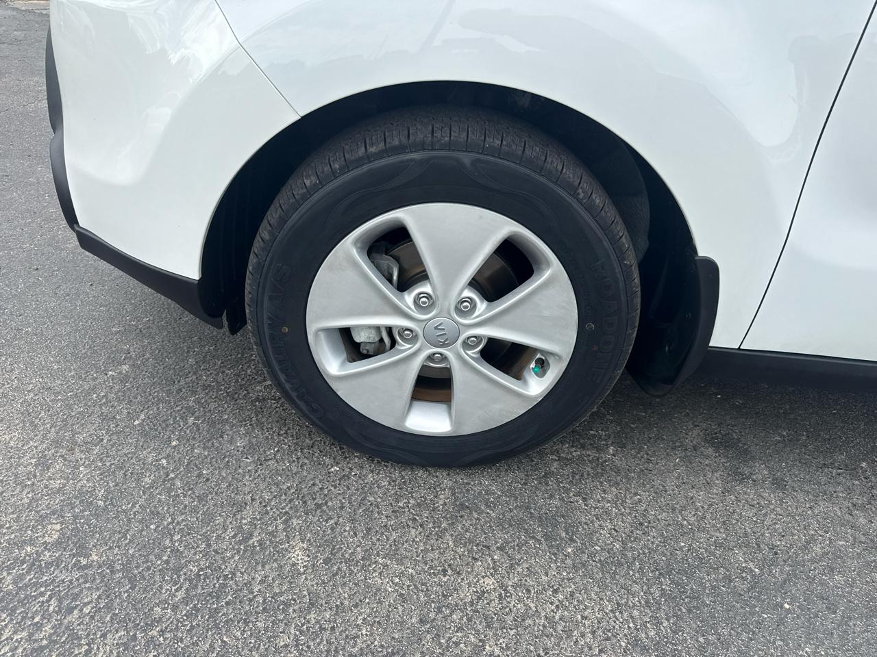 Kia Soul Base 6A 2016