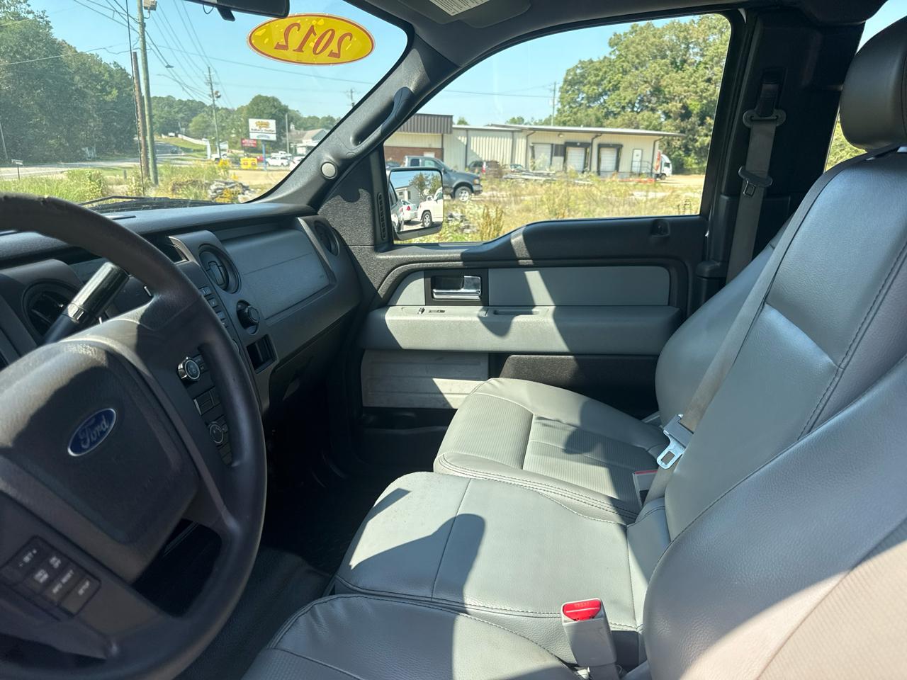 Ford F-150 XL SuperCab 8-ft. Bed 2WD 2012