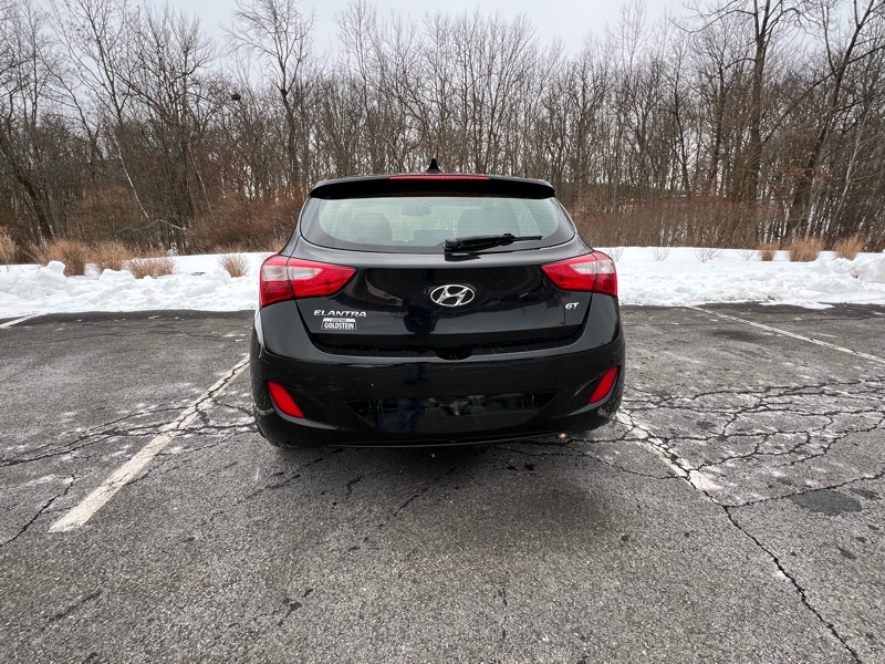 Hyundai Elantra GT A/T 2013