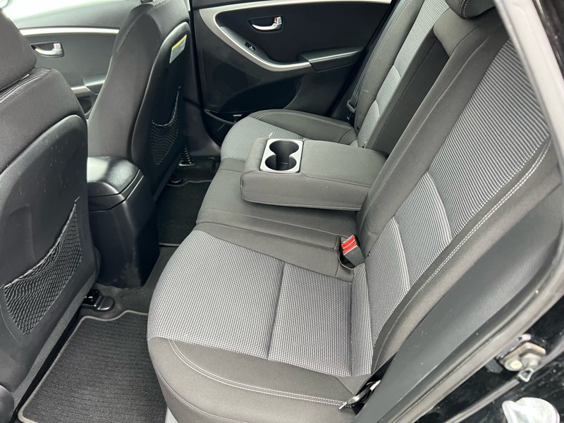 Hyundai Elantra GT A/T 2013