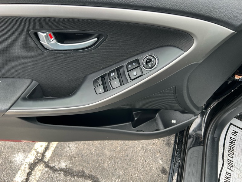 Hyundai Elantra GT A/T 2013