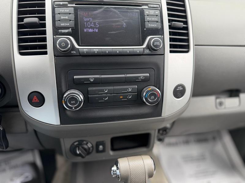 Nissan Frontier  2017