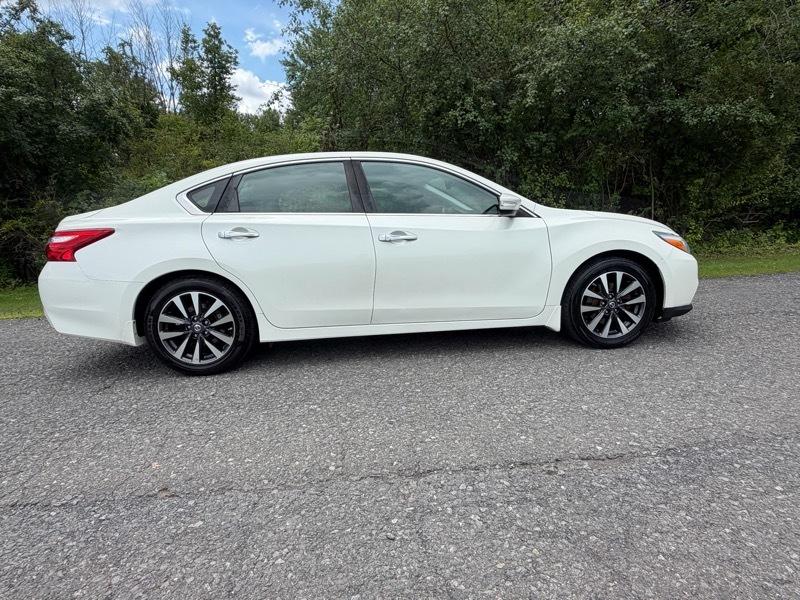 Nissan Altima 2.5 SV 2017
