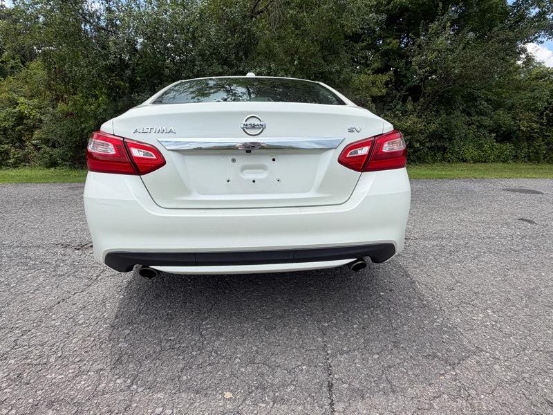 Nissan Altima 2.5 SV 2017