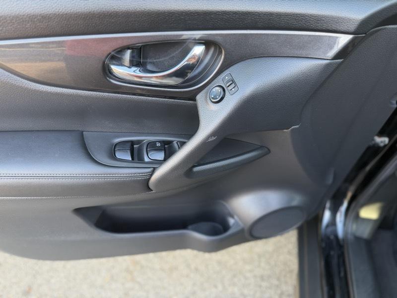 Nissan Rogue SV AWD 2018