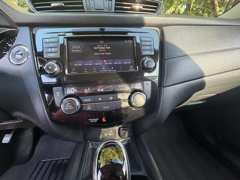 Nissan Rogue SV AWD 2018