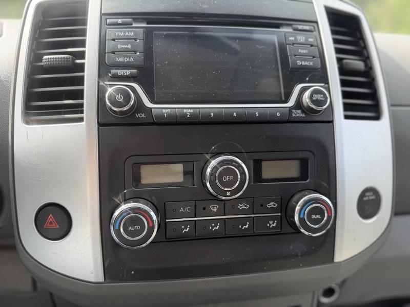 Nissan Frontier PRO-4X Crew Cab 5AT 4WD 2016