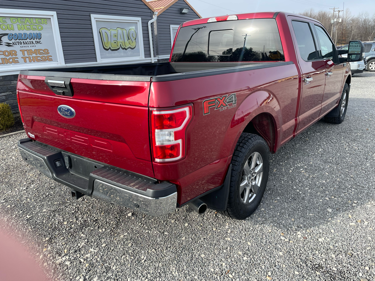 Ford F-150 SuperCrew 139" FX4 4WD 2018