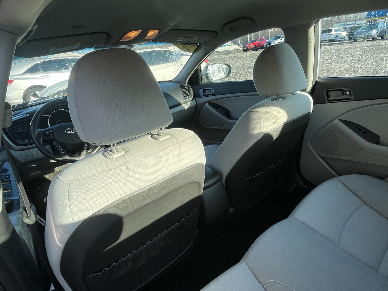 Kia Optima 4dr Sdn LX 2012