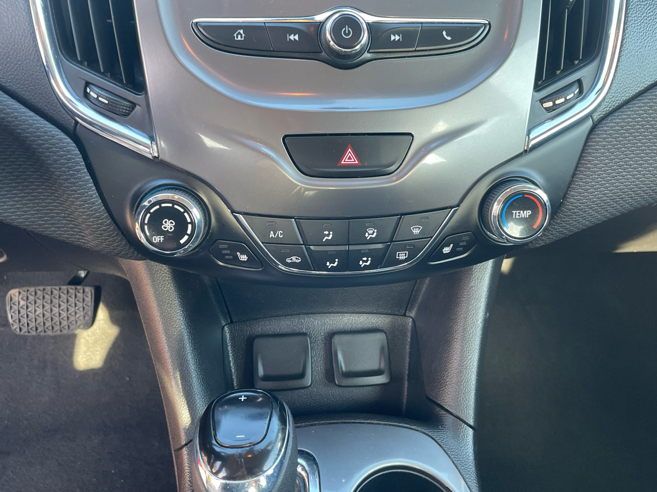 Chevrolet Cruze LT Auto 2018