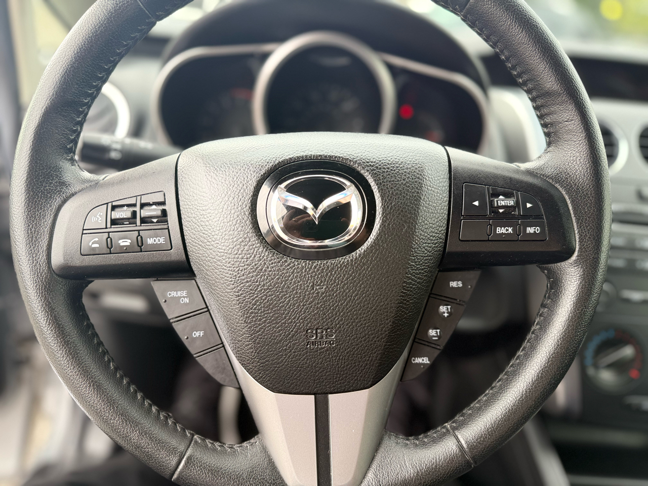 Mazda CX-7 s Touring AWD 2011 Mazda CX-7 s Touring AWD 2011