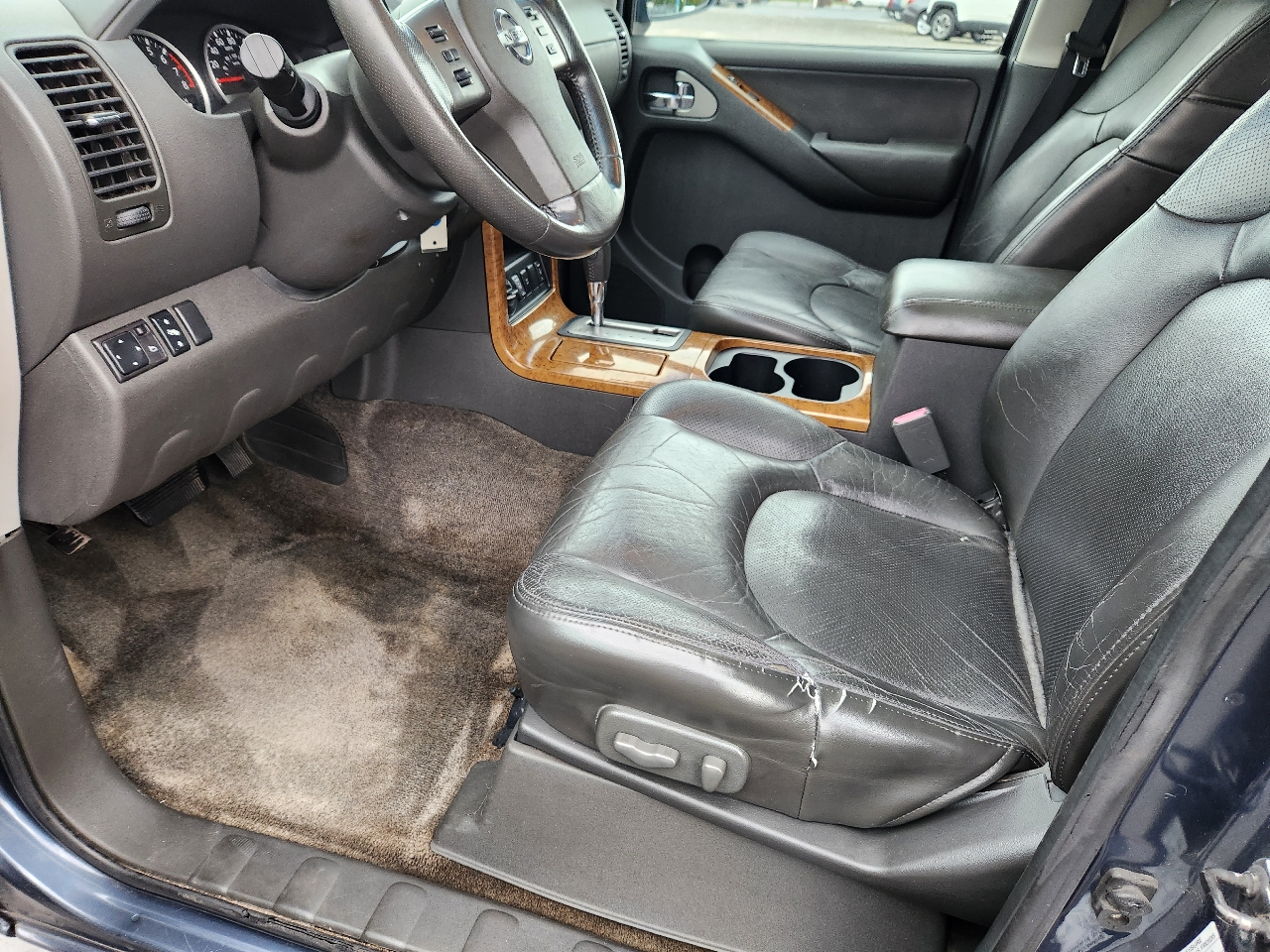 Nissan Pathfinder XE 4WD 2005 Nissan Pathfinder XE 4WD 2005