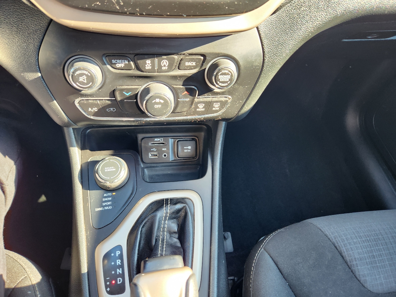 Jeep Cherokee Latitude 4WD 2015