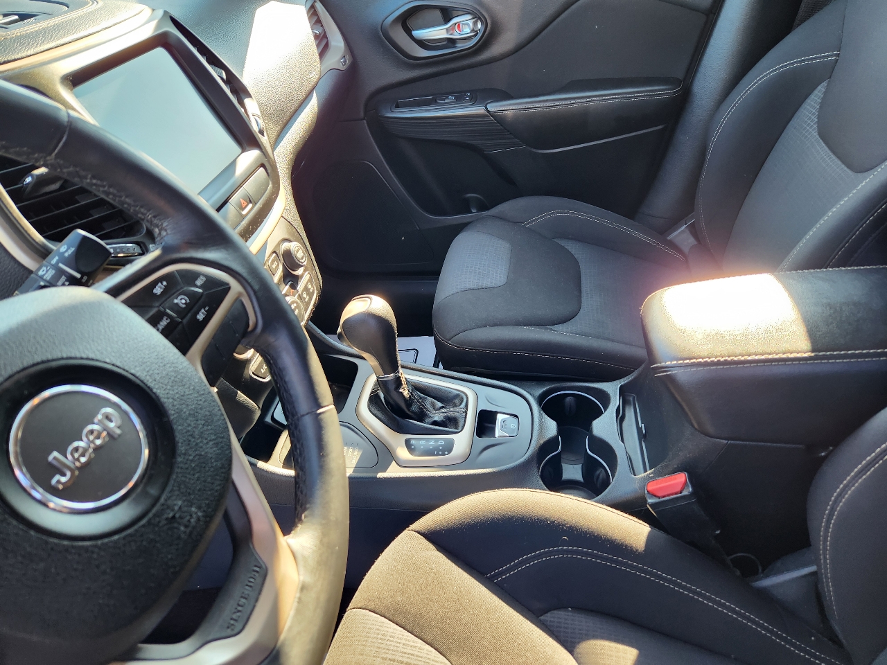 Jeep Cherokee Latitude 4WD 2015