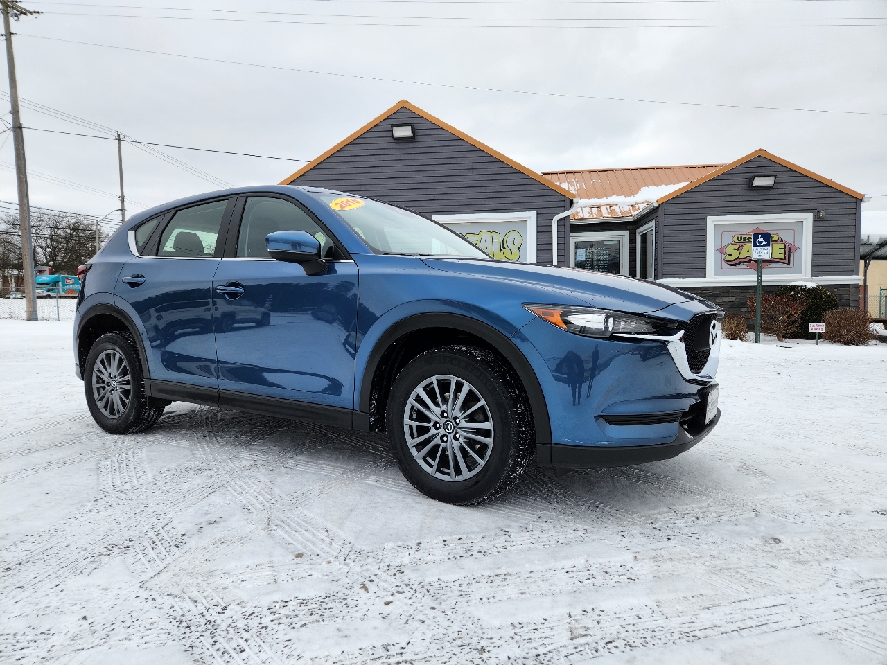 2018 Mazda CX-5 Sport's photo