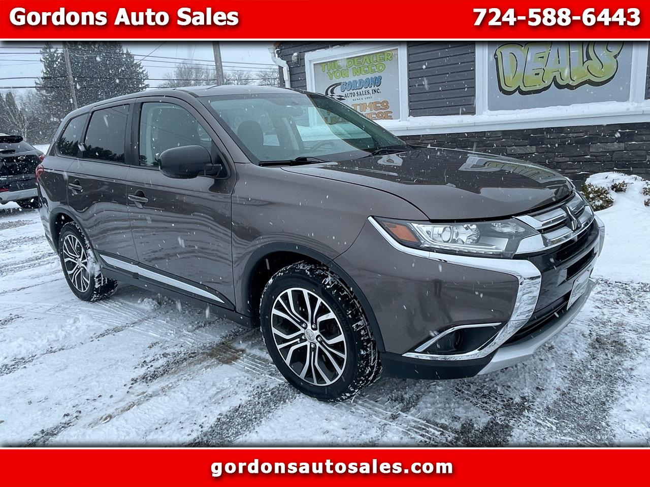 2017 Mitsubishi Outlander ES