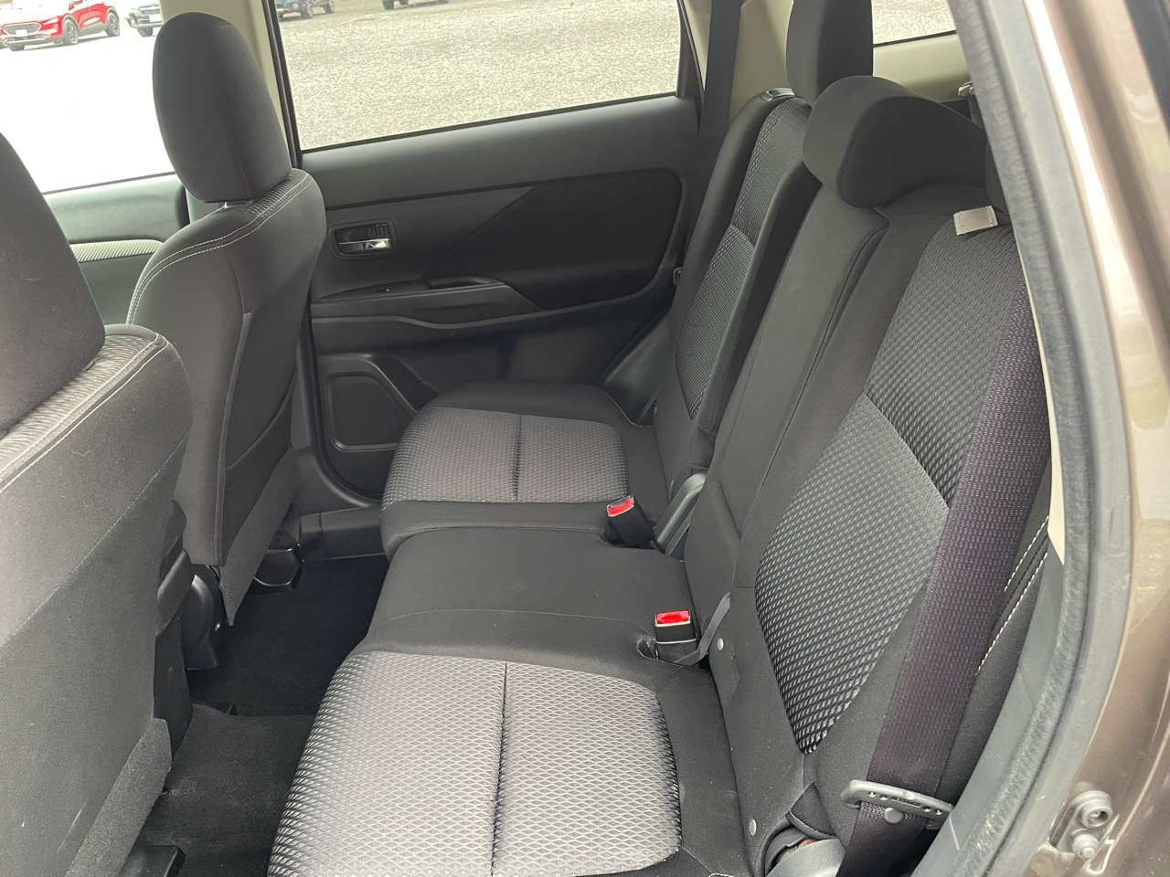 Mitsubishi Outlander ES AWD 2017