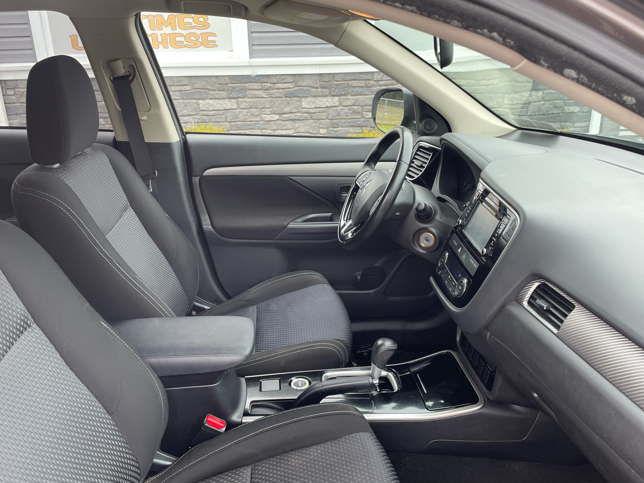 Mitsubishi Outlander ES AWD 2017