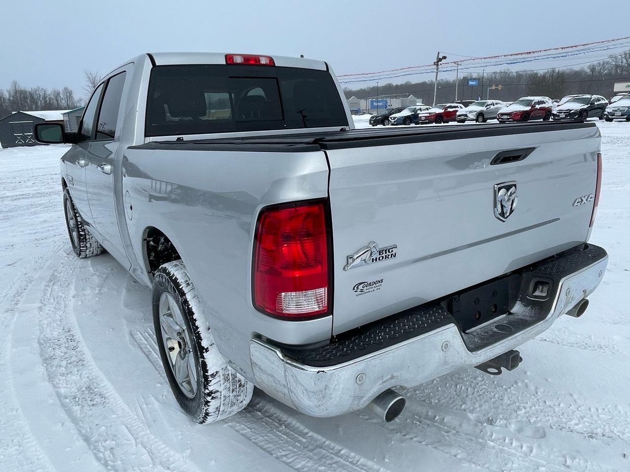 RAM 1500 Big Horn/Lone Star 4x4 Crew Cab 5'7" Box 2017