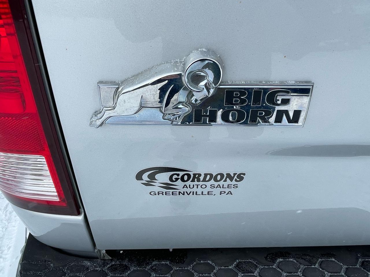 RAM 1500 Big Horn/Lone Star 4x4 Crew Cab 5'7" Box 2017