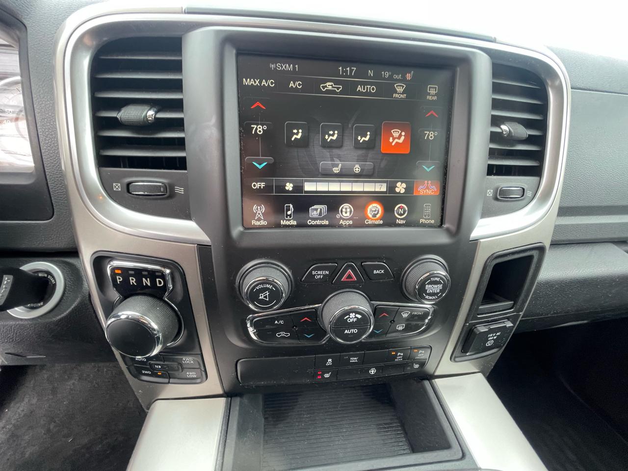 RAM 1500 Big Horn/Lone Star 4x4 Crew Cab 5'7" Box 2017