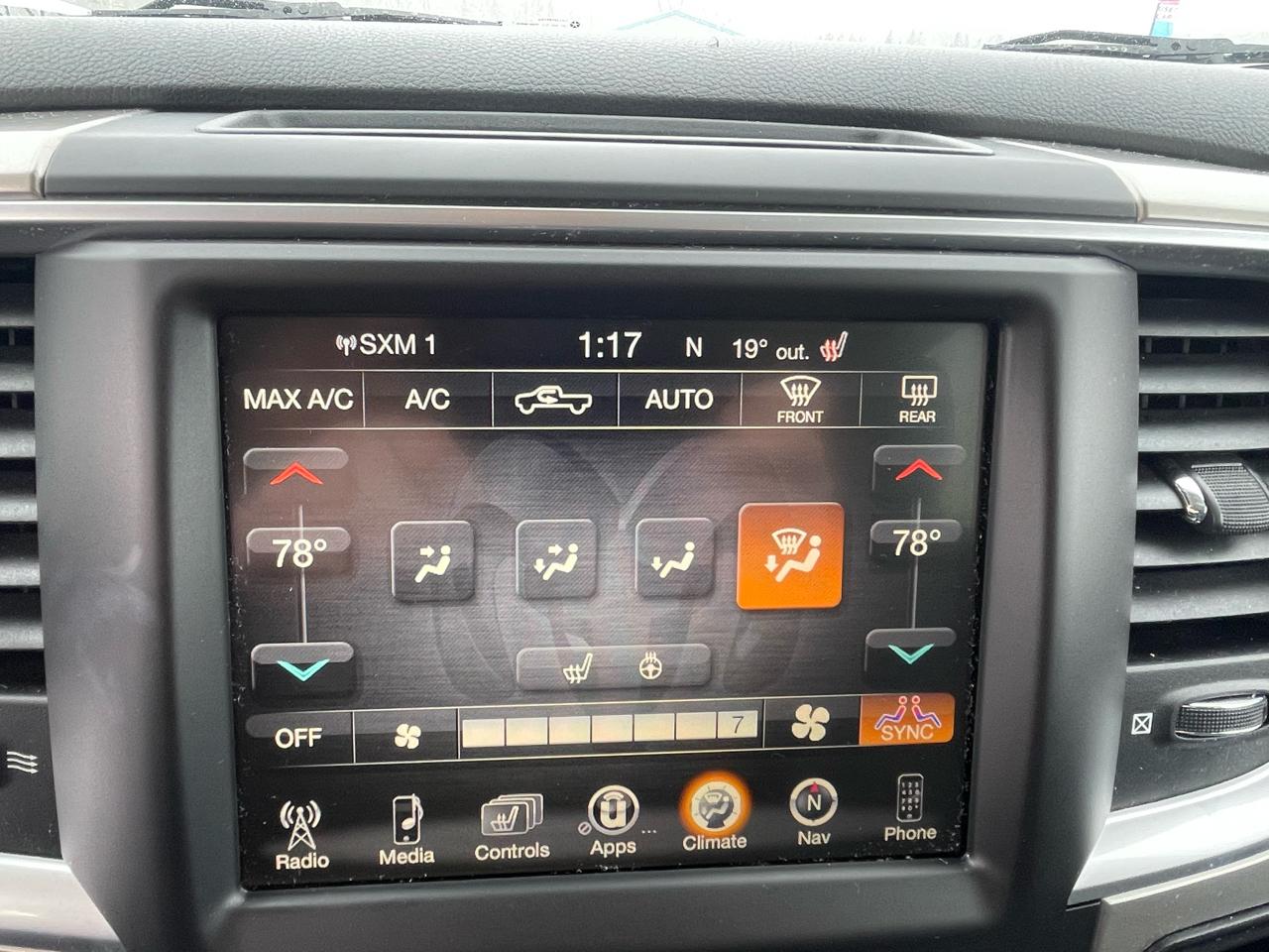 RAM 1500 Big Horn/Lone Star 4x4 Crew Cab 5'7" Box 2017