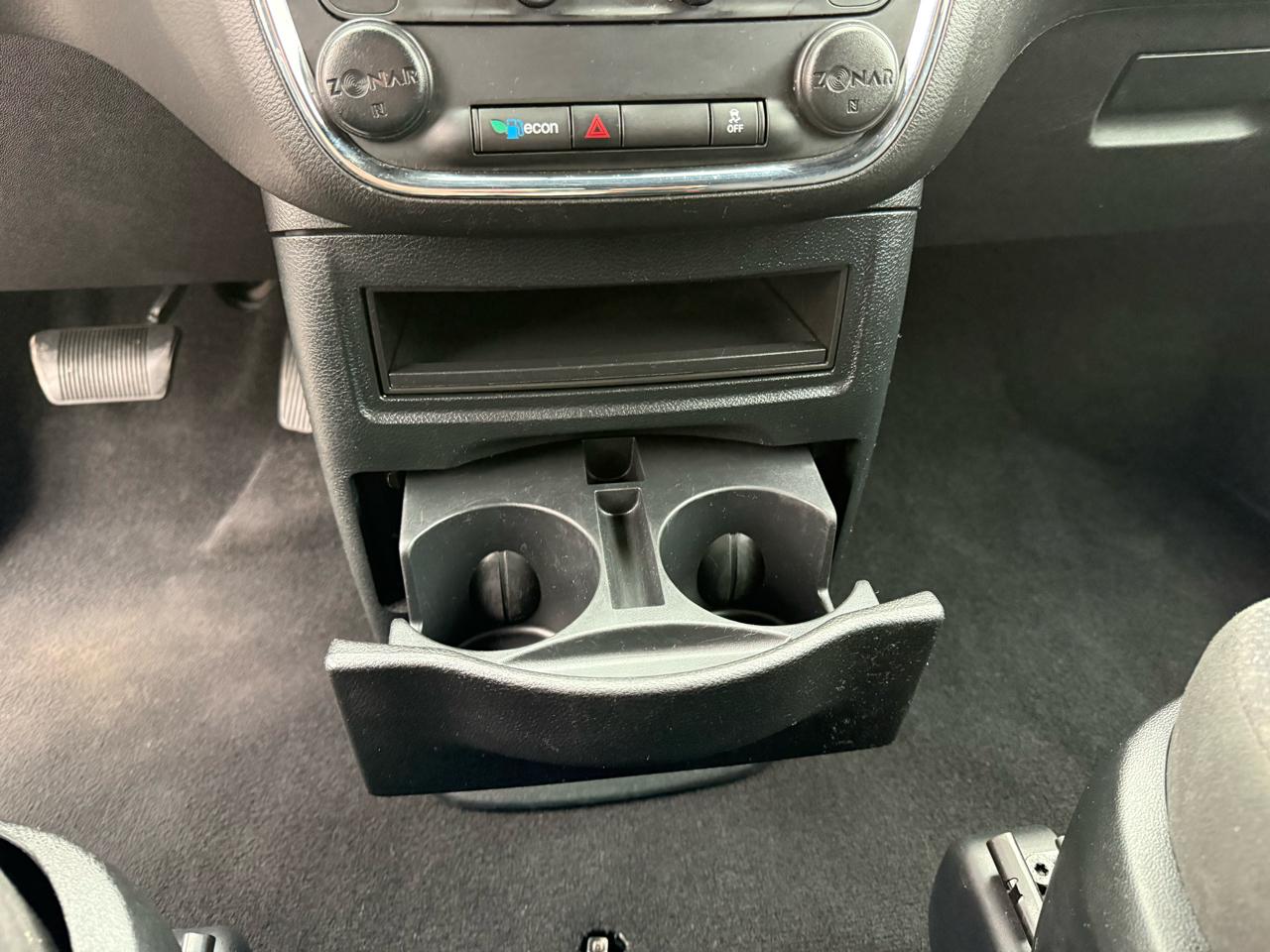 Dodge Grand Caravan SE 2015