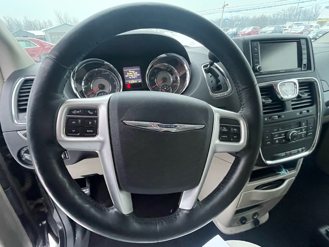 Chrysler Town & Country Touring 2016