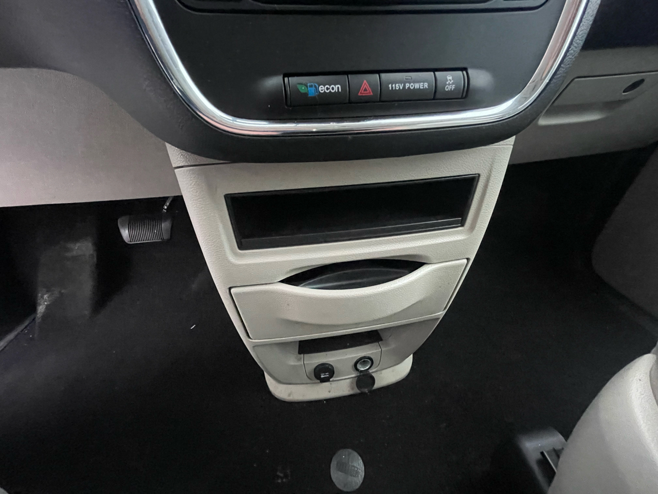 Chrysler Town & Country Touring 2016