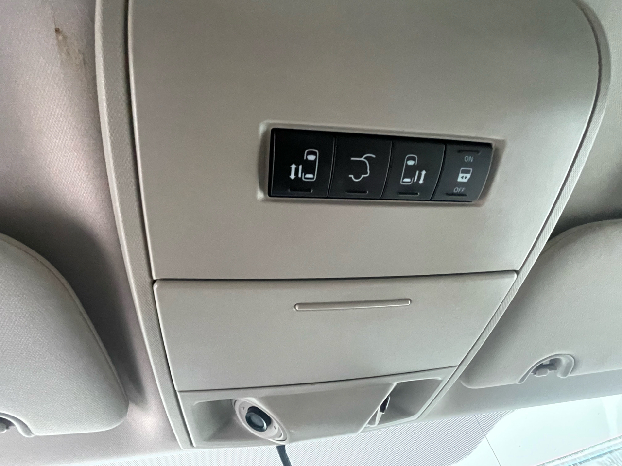 Chrysler Town & Country Touring 2016