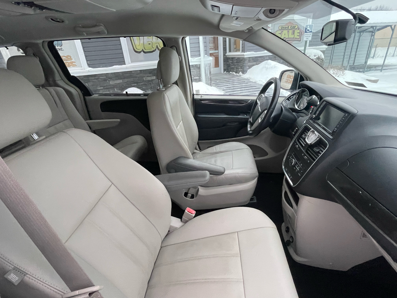 Chrysler Town & Country Touring 2016